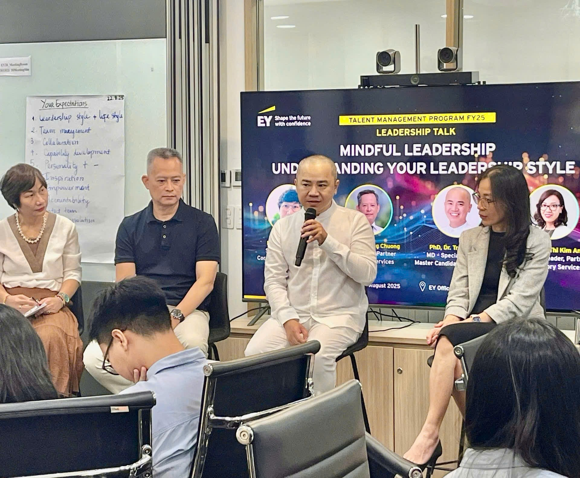 TS.BS.CK2 Trà Anh Duy – Chuyên Gia Khách Mời Trong Sự Kiện “Mindful Leadership – Understanding Your Leadership Style”
