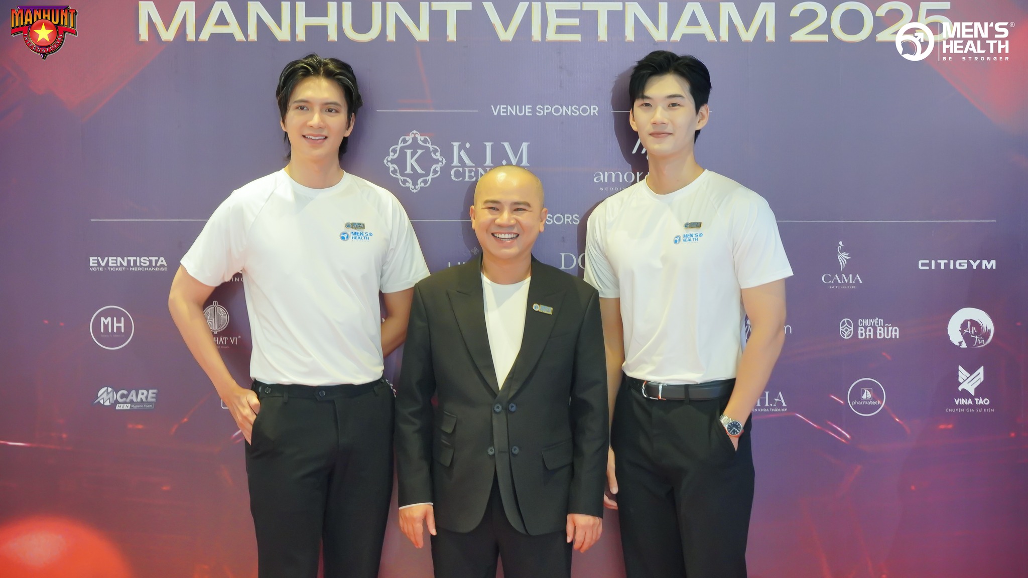 “CỰC PHẨM” VISUAL NHÀ MEN’S HEALTH CHIẾM SPOTLIGHT TẠI HỌP BÁO MANHUNT VIETNAM 2025